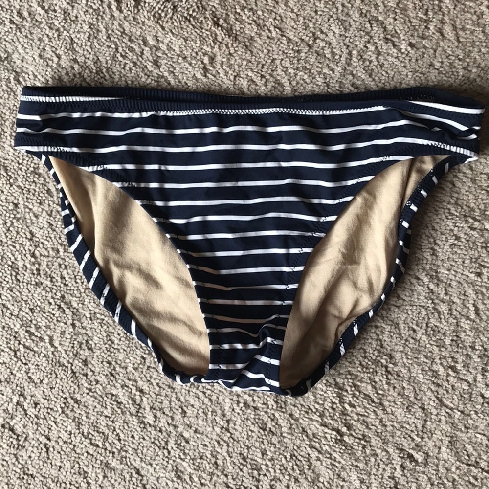 Bikini bottoms